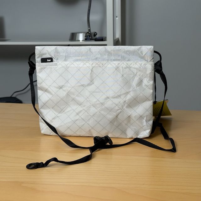 Simple Pouch White