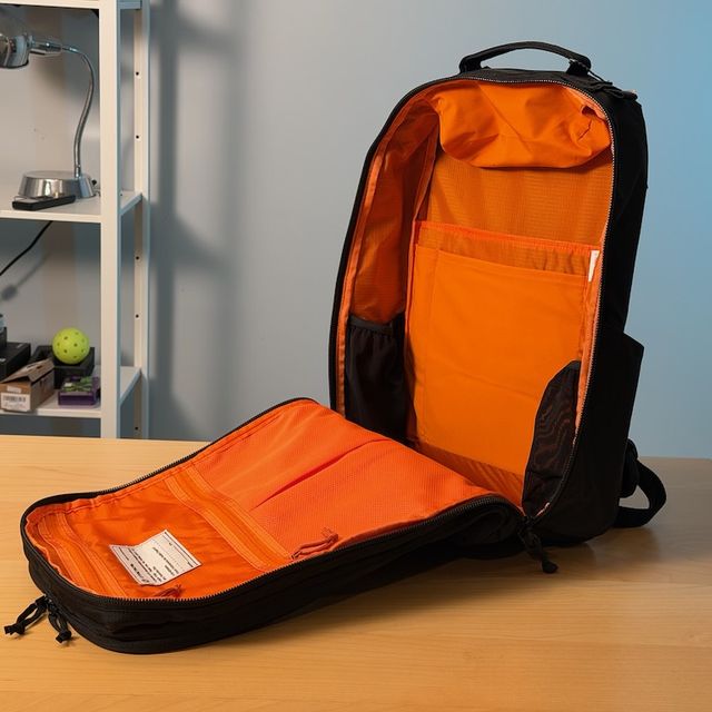CT15 Plus Backpack - ROBIC® Nylon 420D Ripstop
