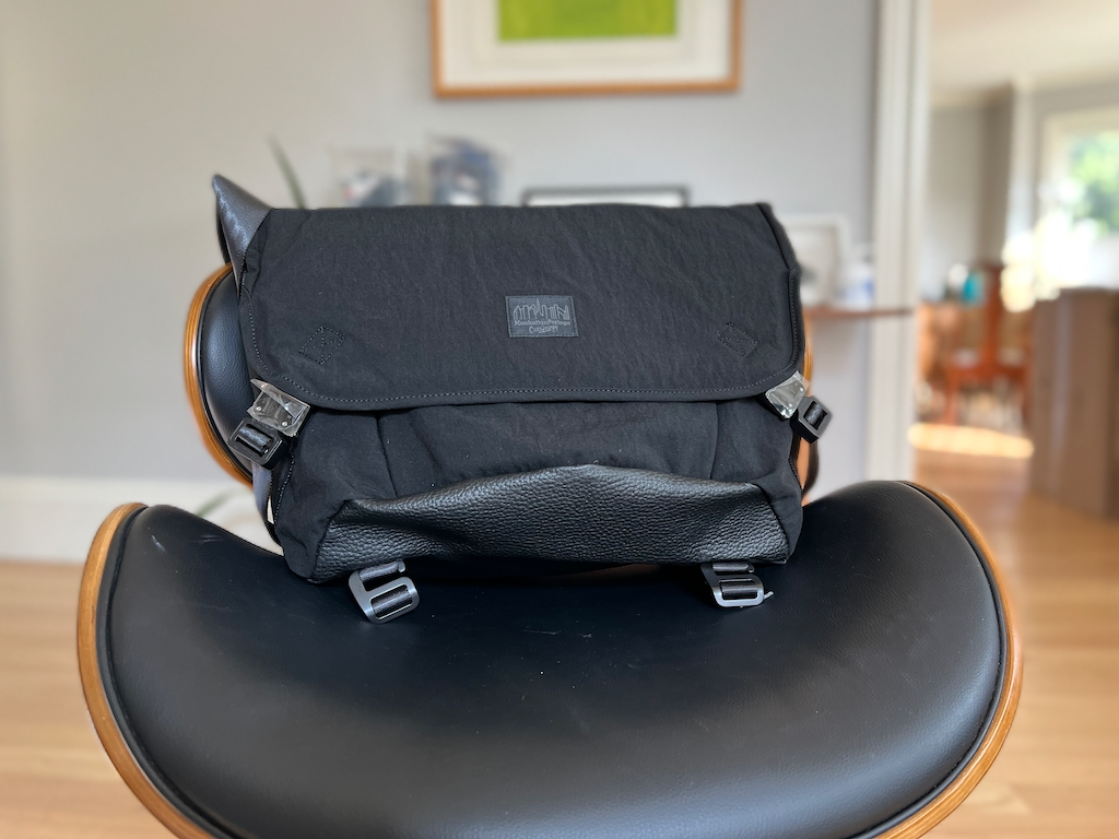 【MANHATTANPORTAGE X WDS】 MESSENGER BAG Ｍ WDS Bike Messenger Bag (MD) - Manhattan Portage